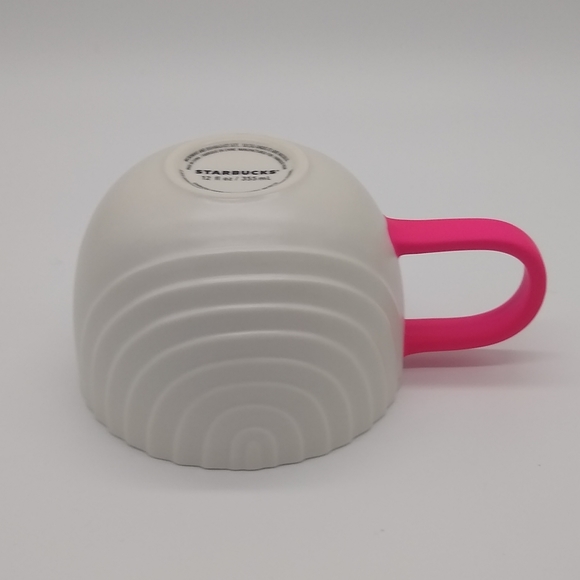 Starbucks 2018 Valentine Coffee Mug 12 oz. - Picture 4 of 4